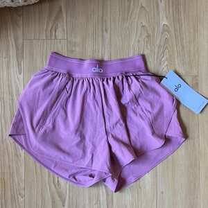 ALO Yoga Match Point Short